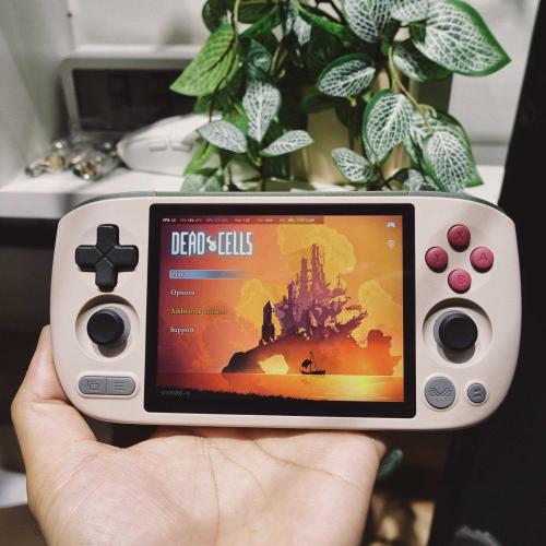 Hình ảnh chiếc máy chơi game AYANEO Pocket Air Mini nhỏ gọn, thiết kế retro cổ điển.