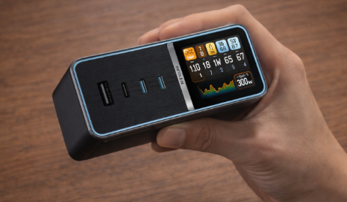 M&agrave;n h&igrave;nh hiển thị v&agrave; c&aacute;c cổng sạc của Cuktech 30 Ultra TA3005U