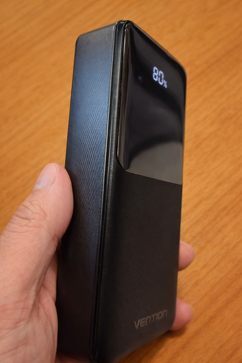 Độ d&agrave;y của Vention FHO 20000mAh