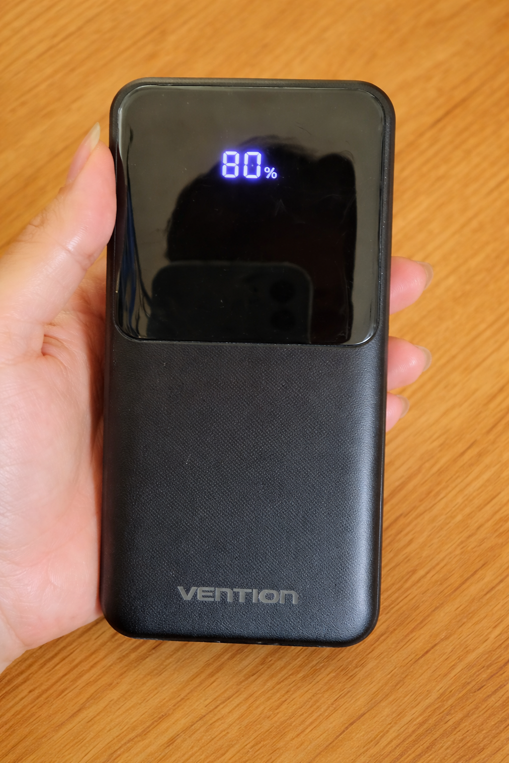 Ngoại h&igrave;nh Vention FHO 20000mAh 22.5W mặt trước