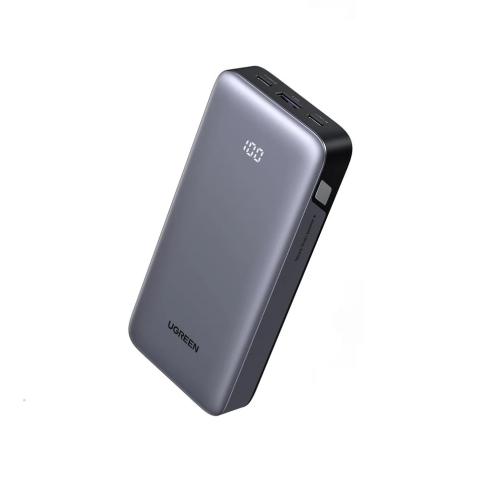 Sạc dự phòng Ugreen PB532 20000mAh màu đen, thiết kế nhỏ gọn với công nghệ sạc nhanh 30W.