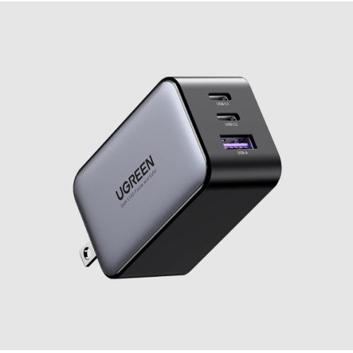 Củ sạc Ugreen Nexode 65W CD244 nhỏ gọn, sử dụng công nghệ GaN tiên tiến, hỗ trợ sạc nhanh đa thiết bị.