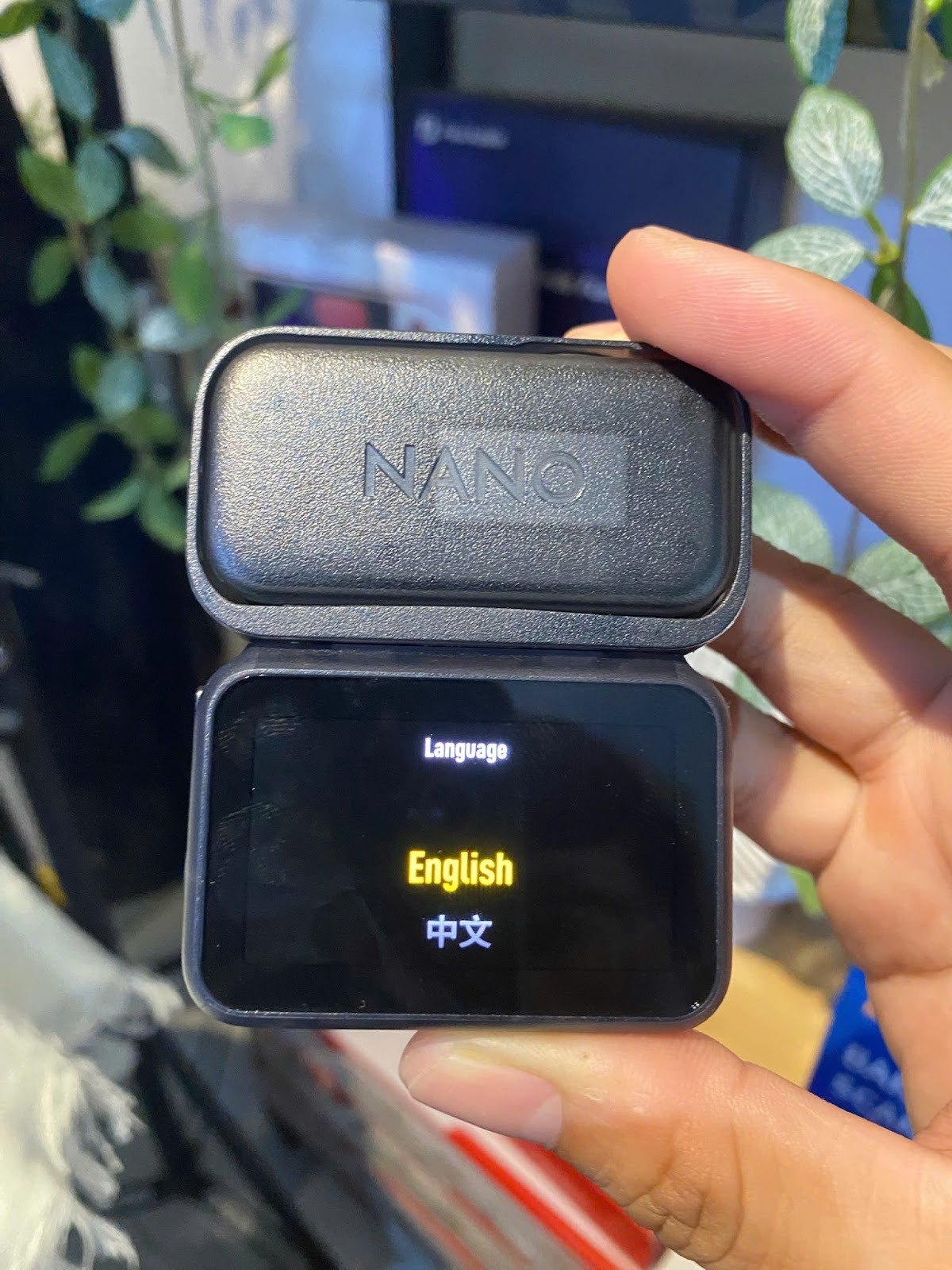 M&agrave;n h&igrave;nh vision dock của DJI Osmo Nano