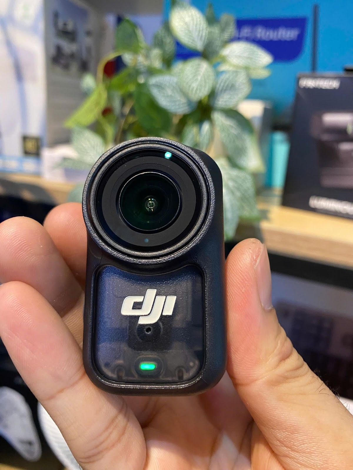 Ống k&iacute;nh camera DJI Osmo Nano