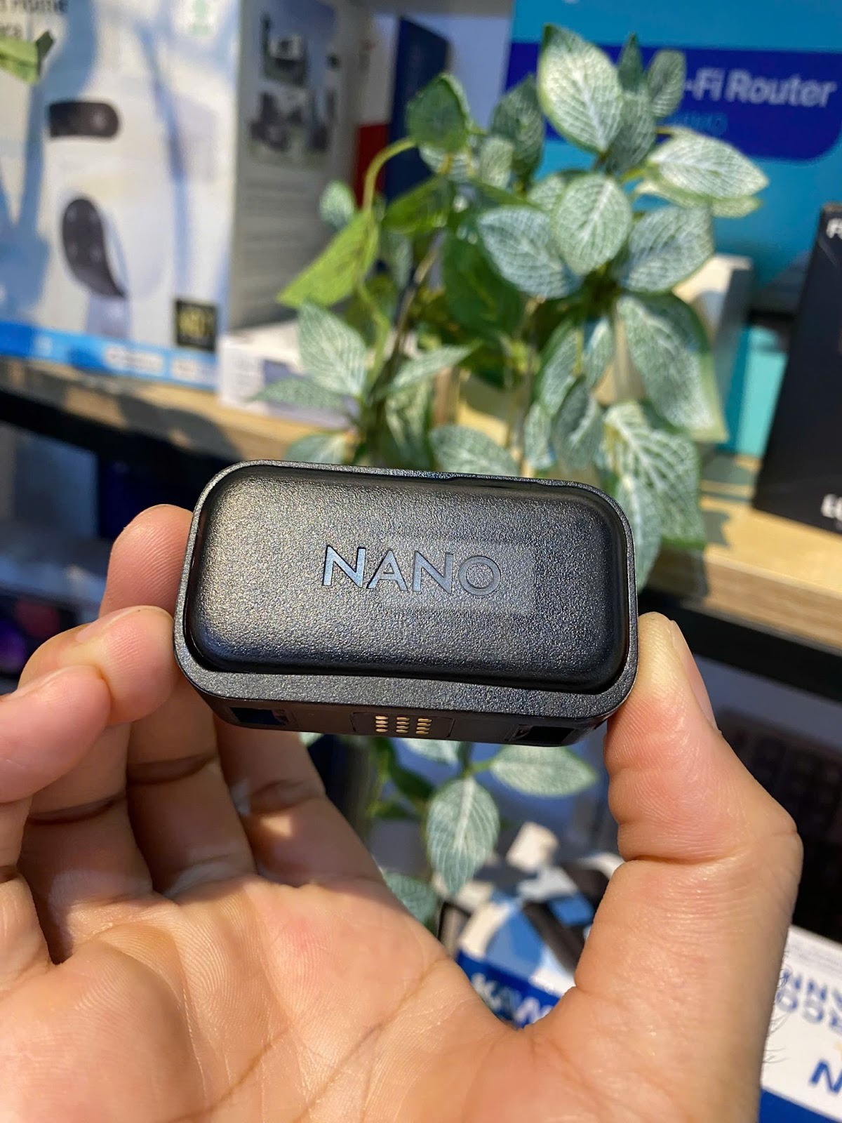 Th&acirc;n m&aacute;y camera DJI Osmo Nano 64G nhỏ gọn