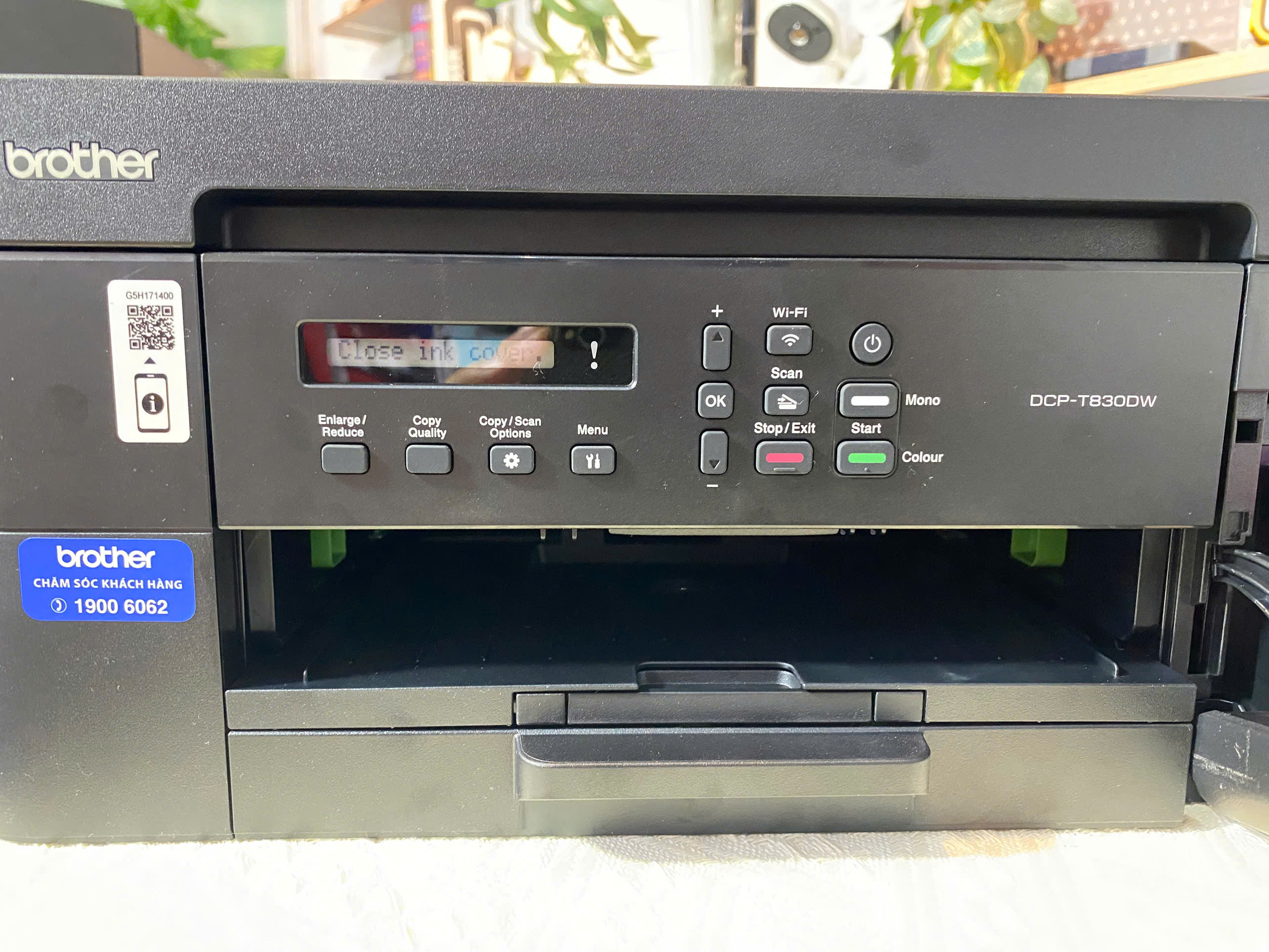 c&aacute;c n&uacute;t bấm của m&aacute;y in  Brother DCP-T830DW
