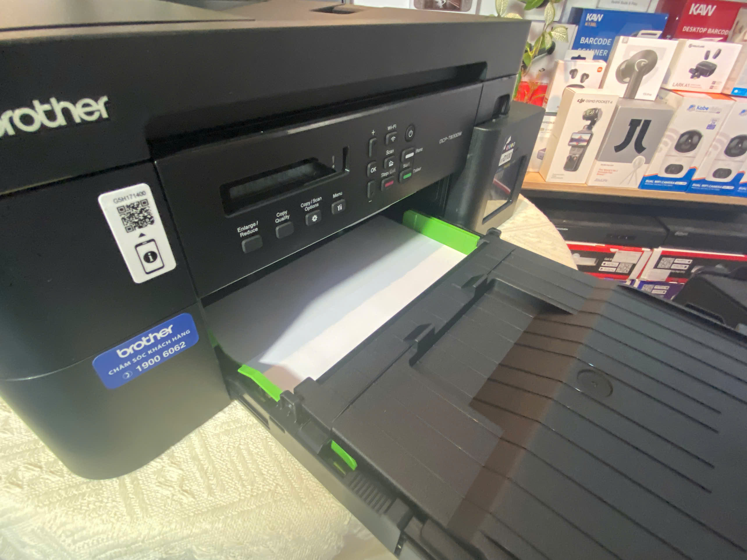 Khay chứa giấy in ra của  m&aacute;y in Brother DCP-T830DW