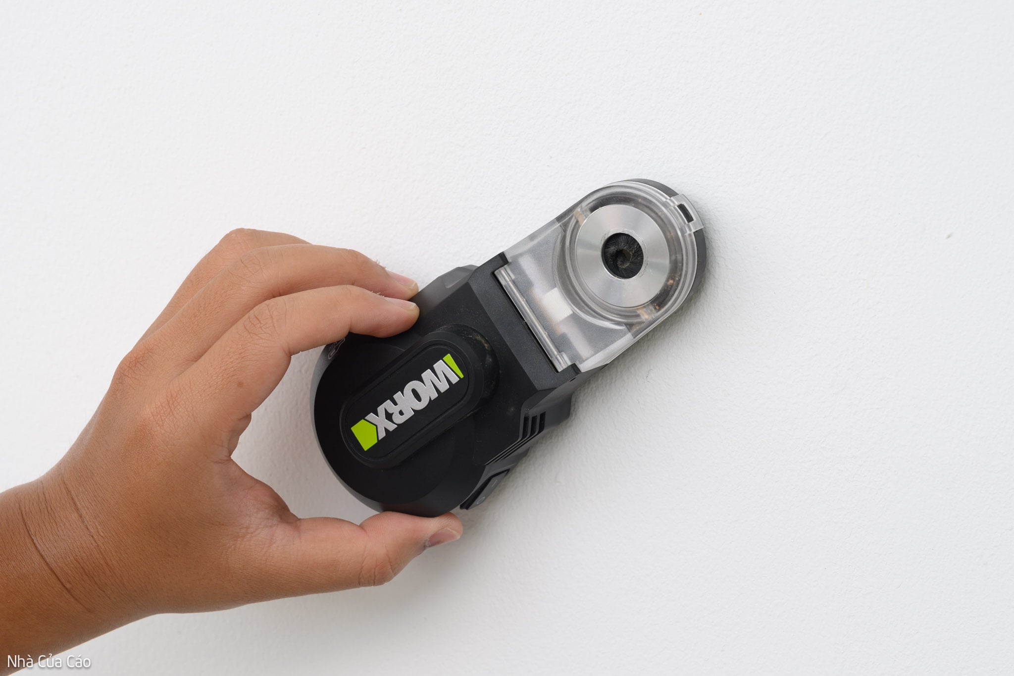 Khoang chứa bụi trong suốt của Worx WA1602